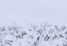 Rifa pela Loteria Federal: conjunto com varias bolas de bingo